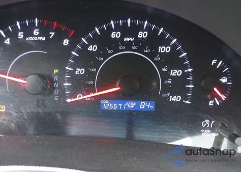 2011 Toyota Camry z USA, uszkodzony, nr VIN 4T1BF3EK9BU136072